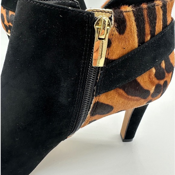 Vince Camuto Black Suede Leopard Print Ankle Booties Heels Women's 8.5M - Picture 12 of 13